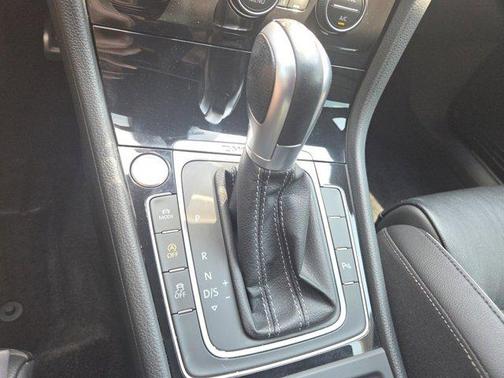 2019 Volkswagen Golf R 2.0T DSG