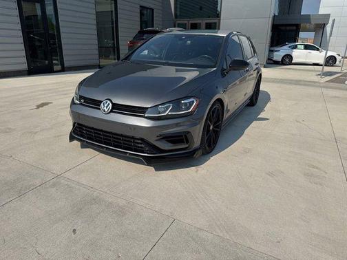 2019 Volkswagen Golf R 2.0T DSG