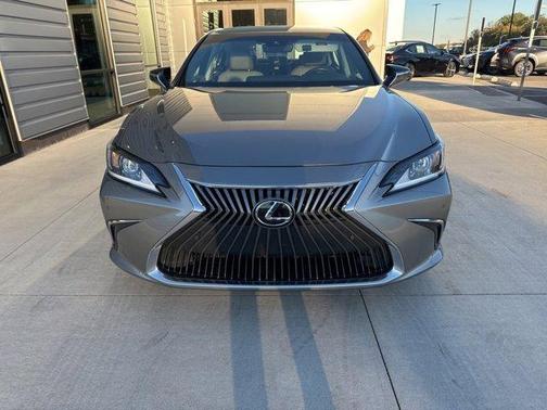 2021 Lexus ES 350 Base