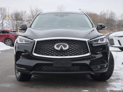 2023 INFINITI QX50 LUXE AWD