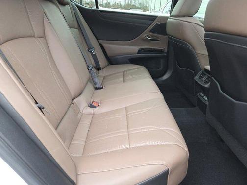 2024 Lexus ES 350 Luxury