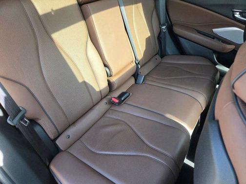 Lunar Silver Metallic 2022 Acura RDX Advance Package