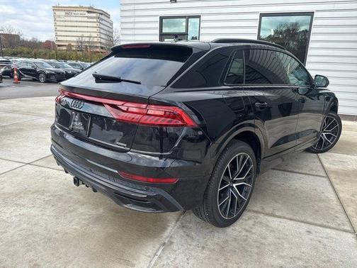 2021 Audi Q8 55 Prestige