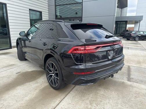 2021 Audi Q8 55 Prestige