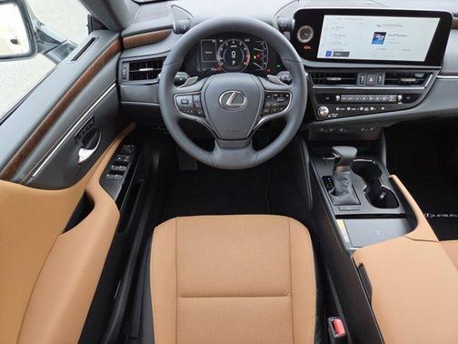 2025 Lexus ES 350 Base