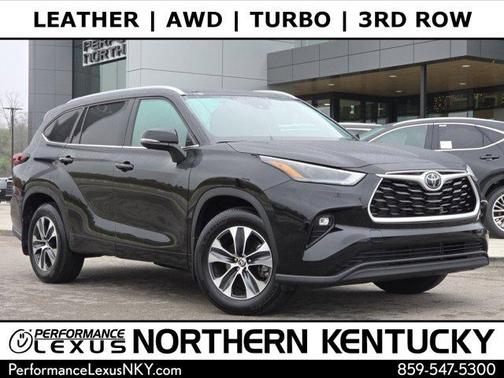 2024 Toyota Highlander XLE