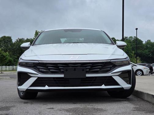 Serenity White 2025 Hyundai ELANTRA SEL