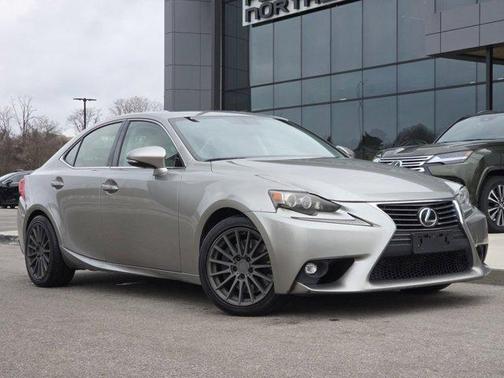 2016 Lexus IS 300 Base