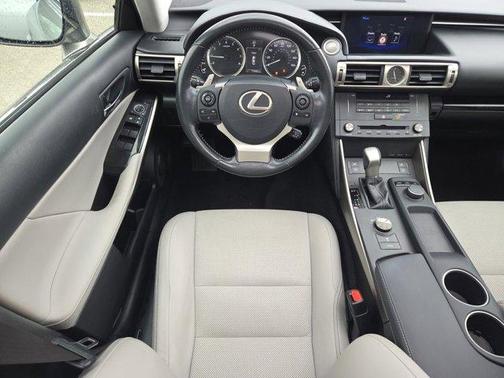2016 Lexus IS 300 Base