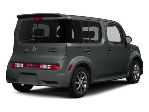 Gun Metallic 2014 Nissan Cube 1.8 S