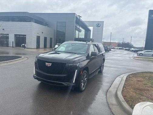 2021 Cadillac Escalade ESV Sport