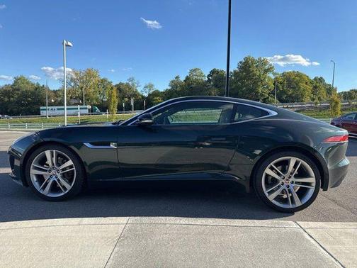 2017 Jaguar F-TYPE Premium