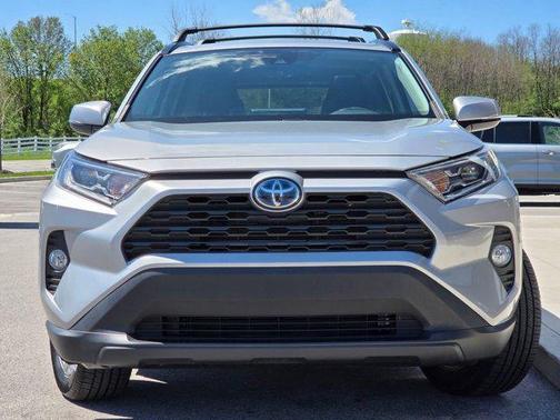 2021 Toyota RAV4 Hybrid XLE Premium