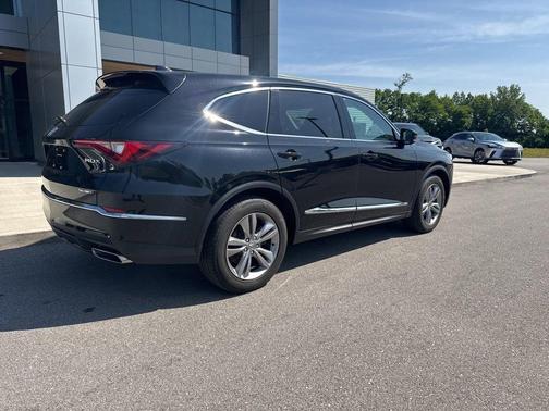Majestic Black Pearl 2024 Acura MDX Standard