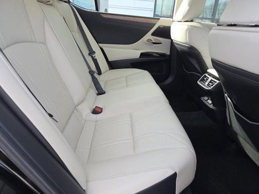 2025 Lexus ES 350 Luxury