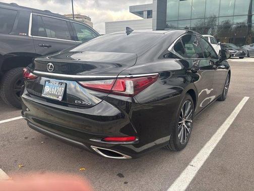 2024 Lexus ES 350 Base