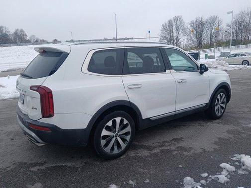 2020 Kia Telluride S
