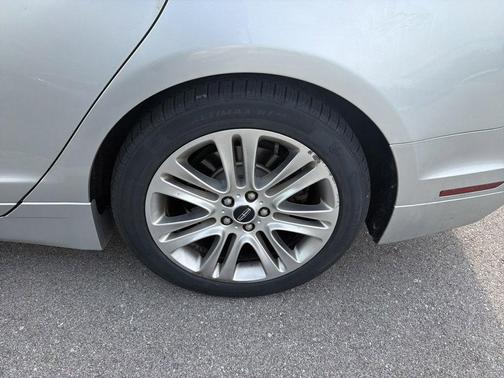Ingot Silver Metallic 2016 Lincoln MKZ Base