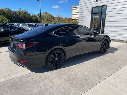 2025 Lexus ES 350 Base