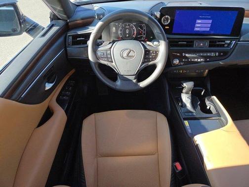 2025 Lexus ES 350 Base