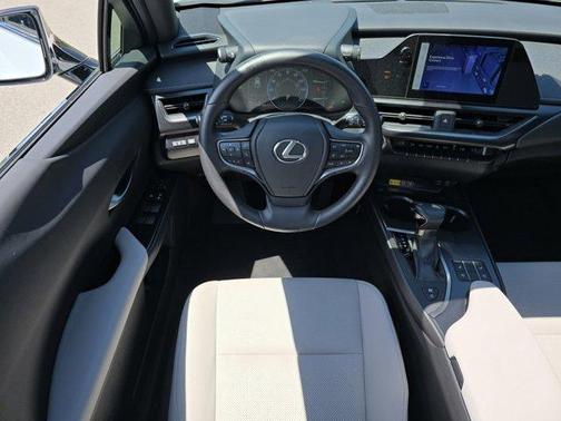 2023 Lexus UX 250h F Sport