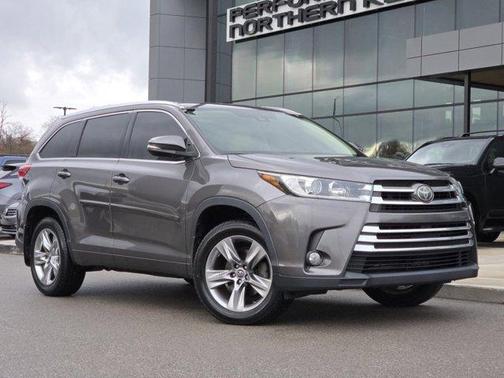 2017 Toyota Highlander Limited Platinum