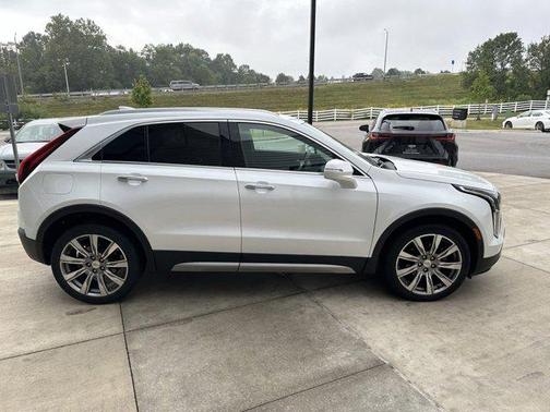 2019 Cadillac XT4 Premium Luxury