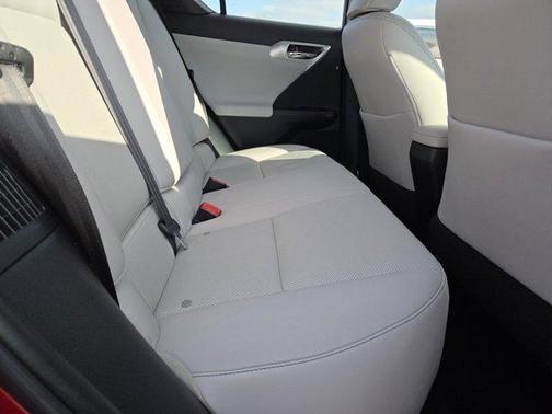 2012 Lexus CT 200h Premium