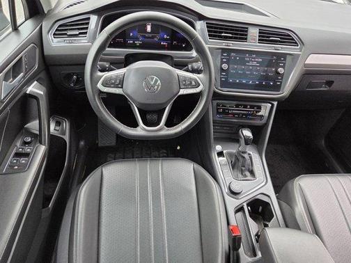 2022 Volkswagen Tiguan 2.0T SE 4MOTION