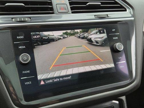 2022 Volkswagen Tiguan 2.0T SE 4MOTION