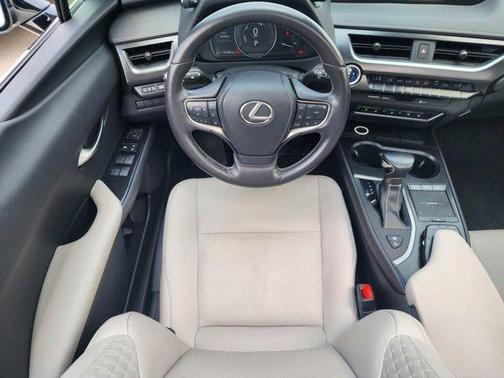 2020 Lexus UX 250h Base