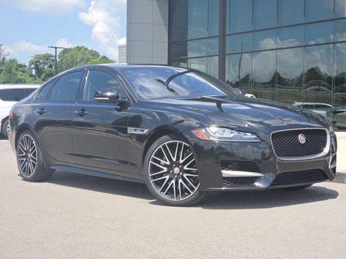 2016 Jaguar XF 35t R-Sport