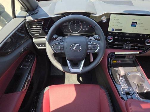 2025 Lexus NX 350 Premium