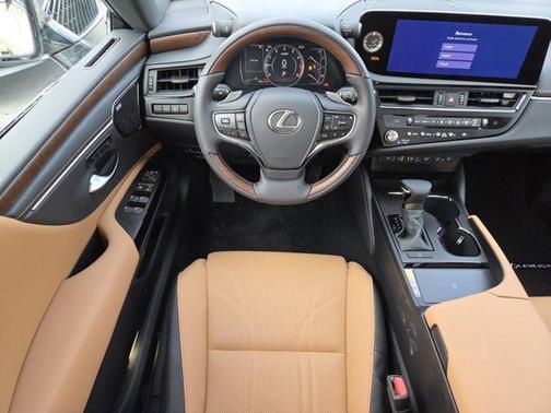 2025 Lexus ES 350 Ultra Luxury