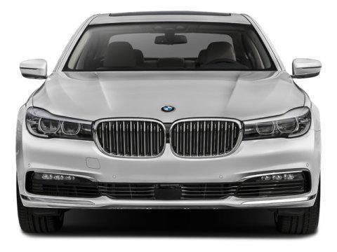 2018 BMW 740 740i