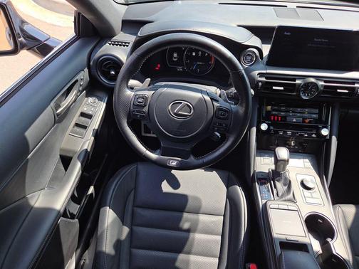 Iridium 2023 Lexus IS 350 F Sport