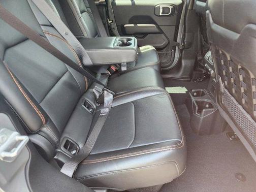 2022 Jeep Gladiator Mojave 4x4