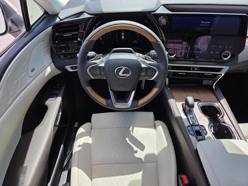 Eminent White Pearl 2026 Lexus RX 350 Luxury