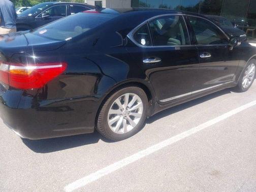 Obsidian 2011 Lexus LS 460 Base
