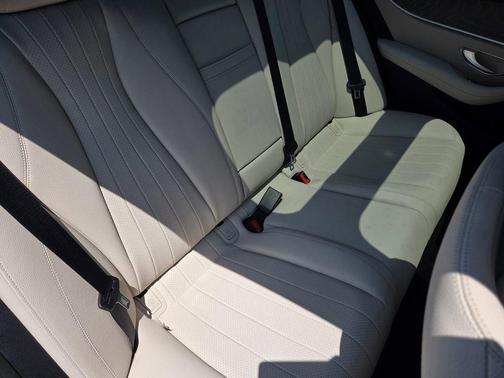 Mojave Silver Metallic 2022 Mercedes-Benz E-Class 4MATIC
