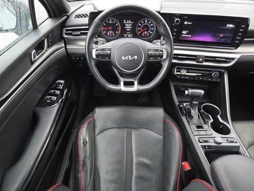 2022 Kia K5 GT