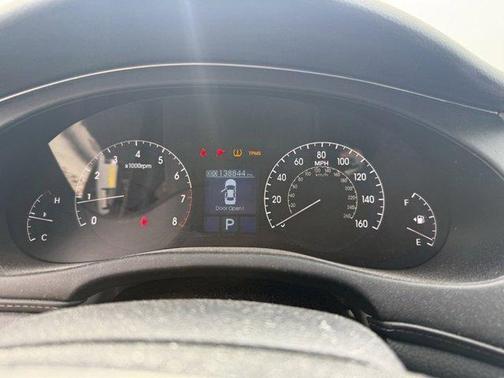 2011 Hyundai Genesis 4.6