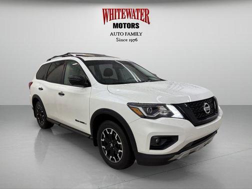 2020 Nissan Pathfinder SL 4WD