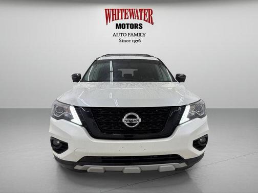 2020 Nissan Pathfinder SL 4WD