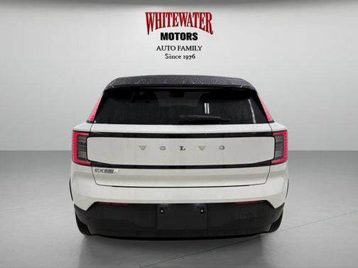2025 Volvo EX30 Plus