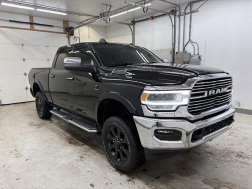 2022 RAM 2500 Laramie Crew Cab 4x4 6'4' Box