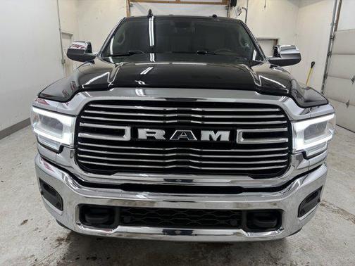 2022 RAM 2500 Laramie Crew Cab 4x4 6'4' Box