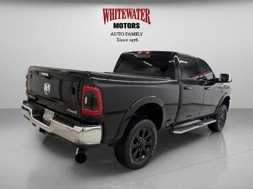 2022 RAM 2500 Laramie Crew Cab 4x4 6'4' Box