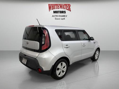 Bright Silver 2016 Kia Soul Base