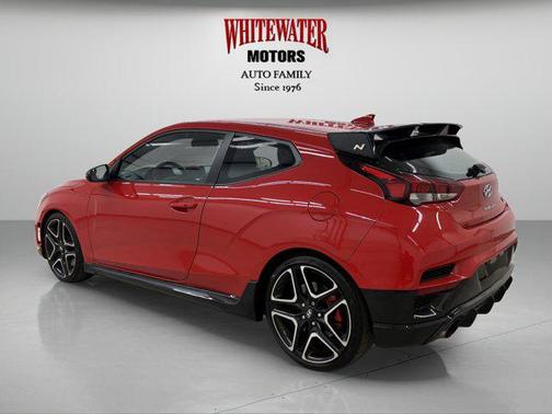 2019 Hyundai Veloster Base